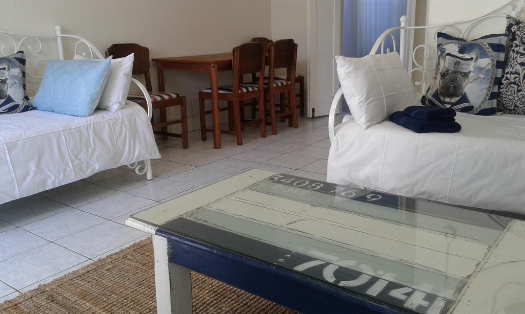 Отель Jetty Self-Catering Свакопмунд Экстерьер фото