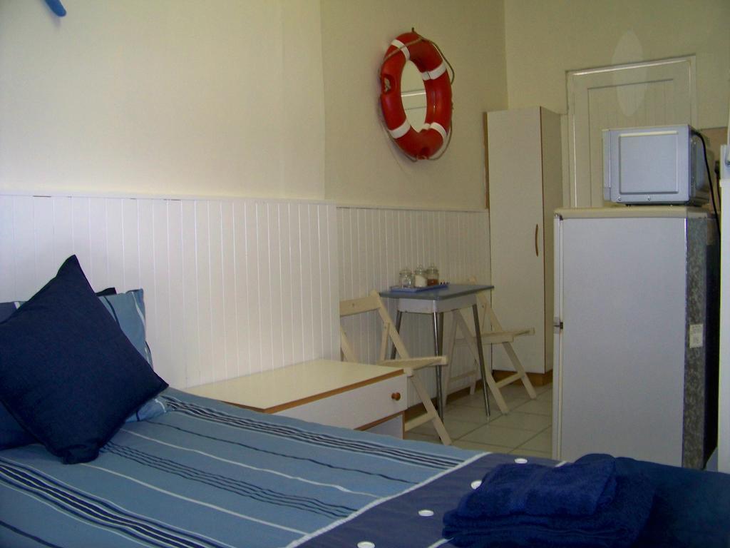 Отель Jetty Self-Catering Свакопмунд Экстерьер фото
